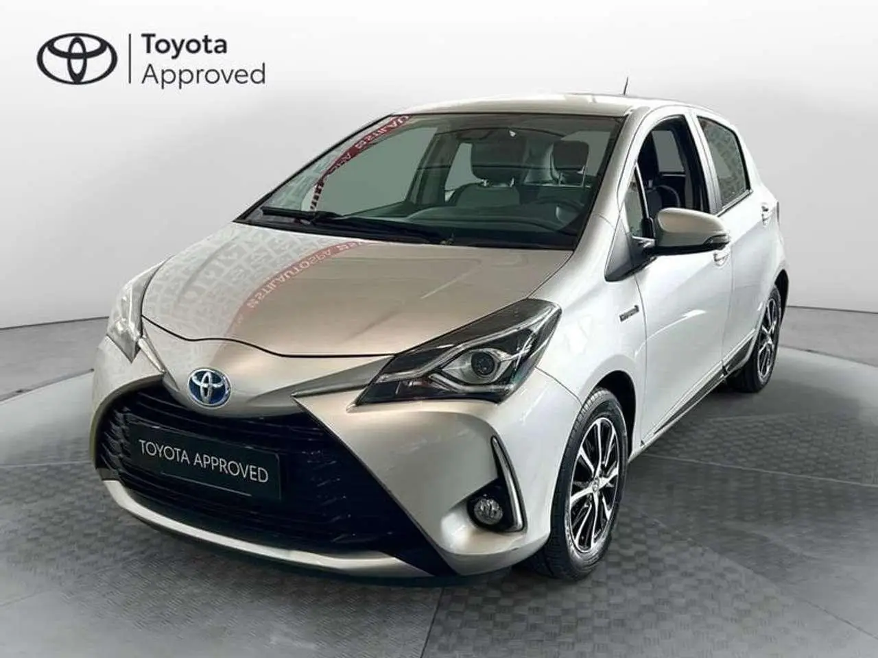 Photo 1 : Toyota Yaris 2020 Hybrid