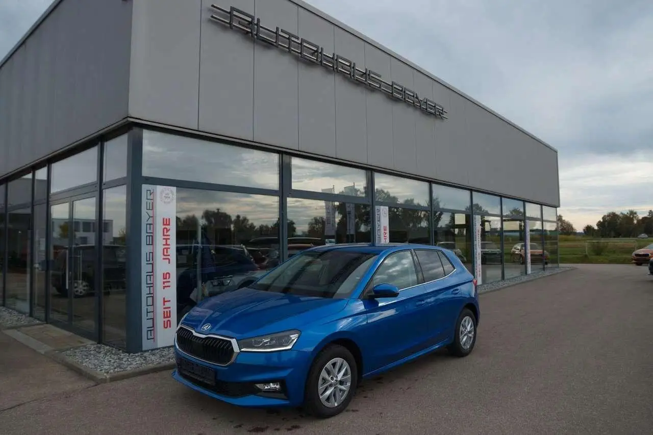 Photo 1 : Skoda Fabia 2023 Petrol