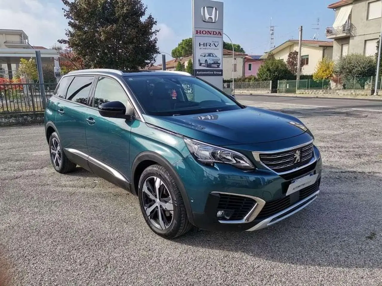 Photo 1 : Peugeot 5008 2019 Petrol