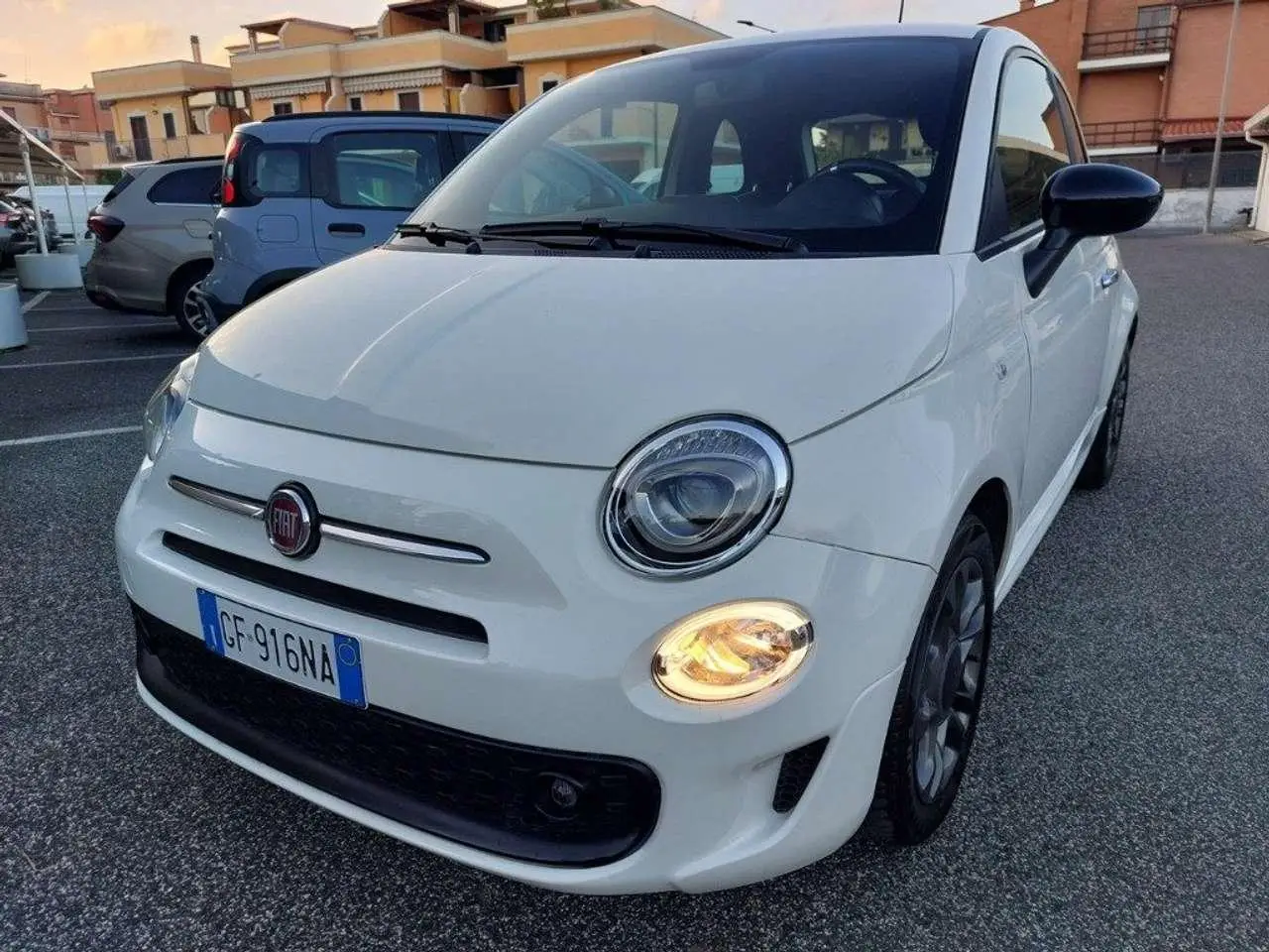 Photo 1 : Fiat 500 2021 Hybrid