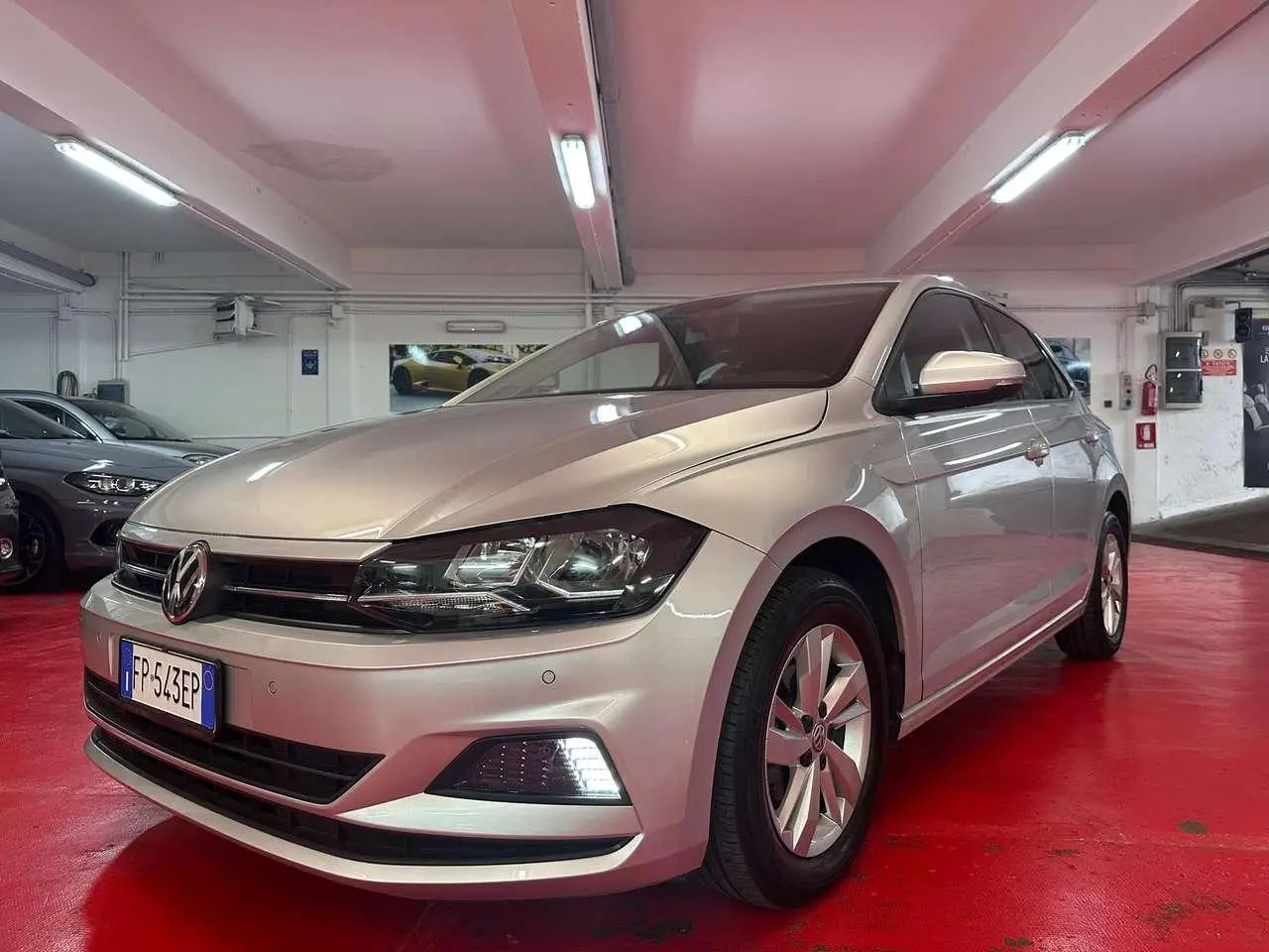 Photo 1 : Volkswagen Polo 2018 Petrol