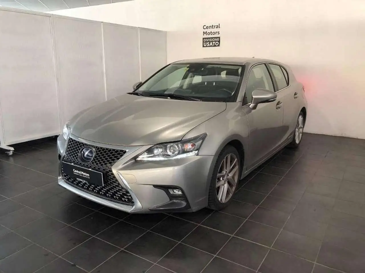 Photo 1 : Lexus Ct 2019 Hybride