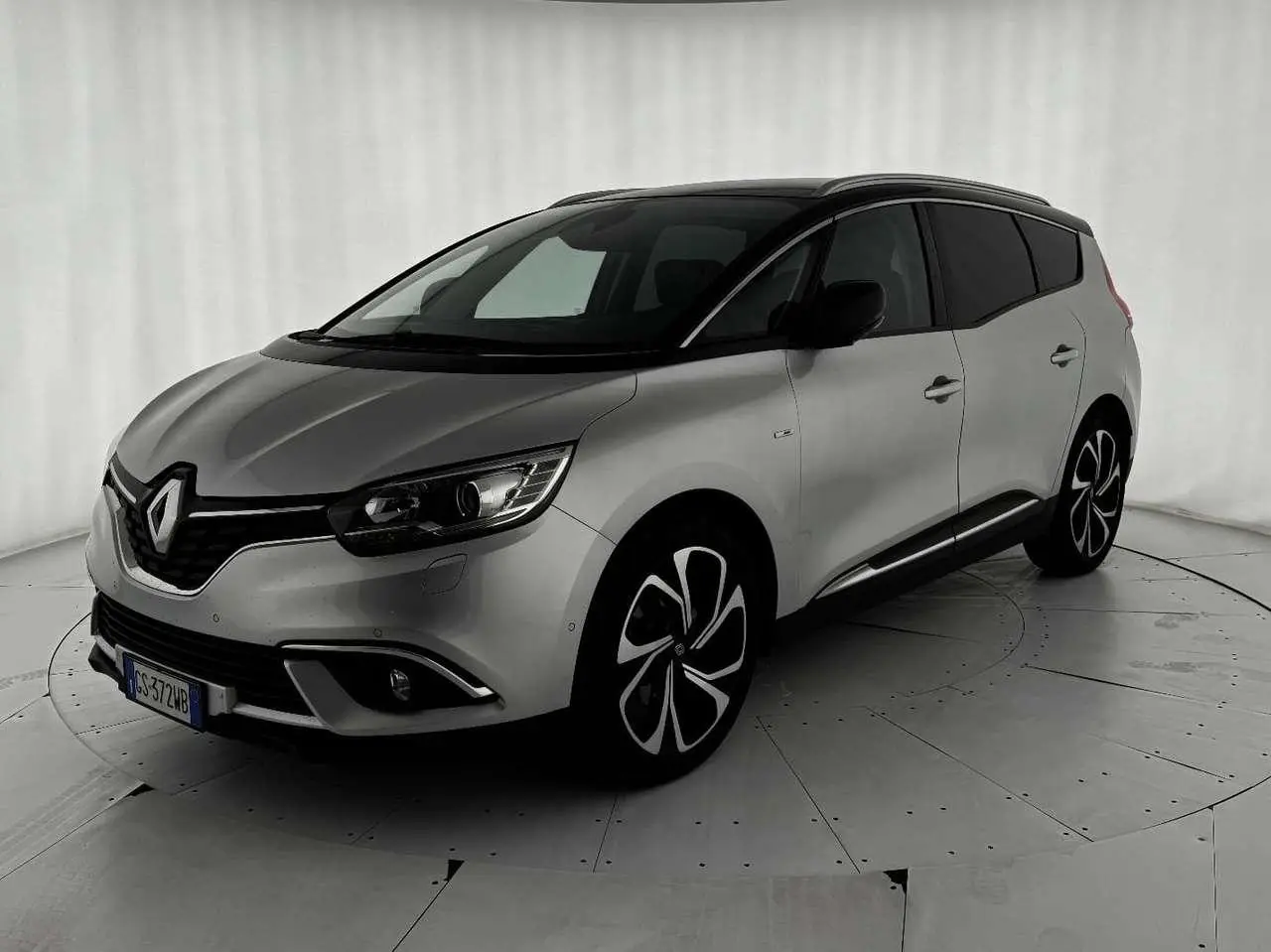 Photo 1 : Renault Grand Scenic 2017 Essence