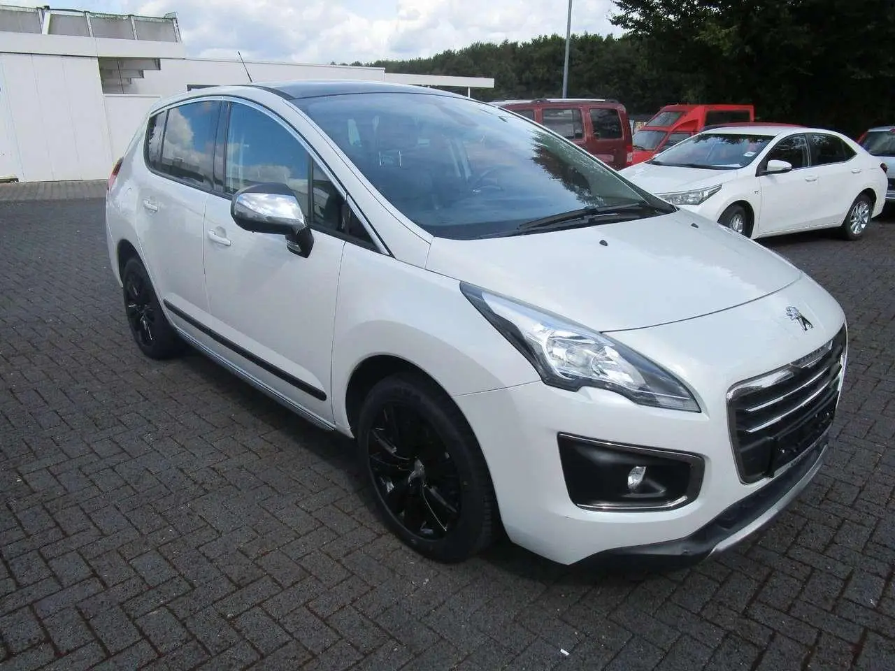 Photo 1 : Peugeot 3008 2016 Petrol