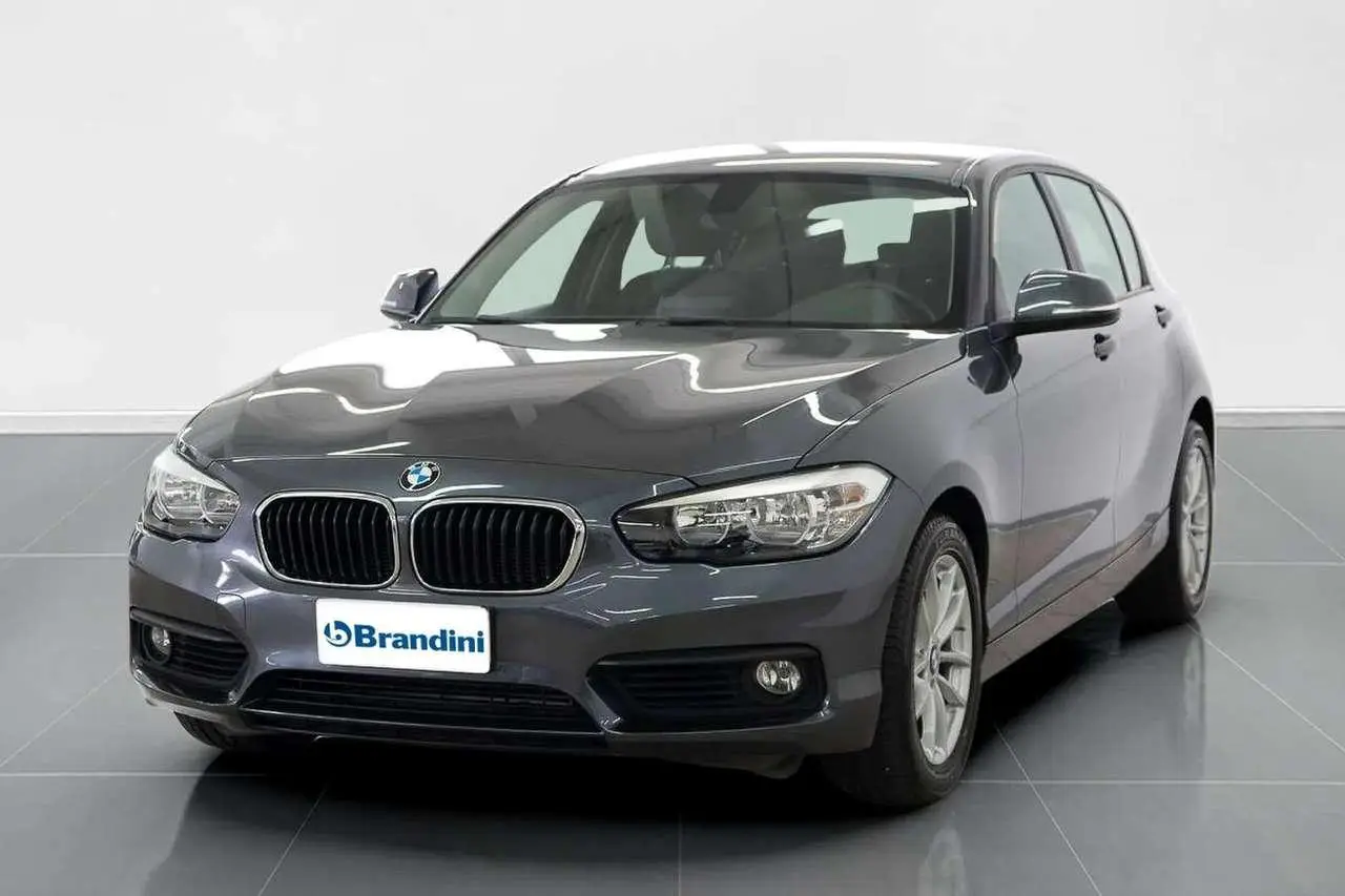 Photo 1 : Bmw Serie 1 2019 Diesel