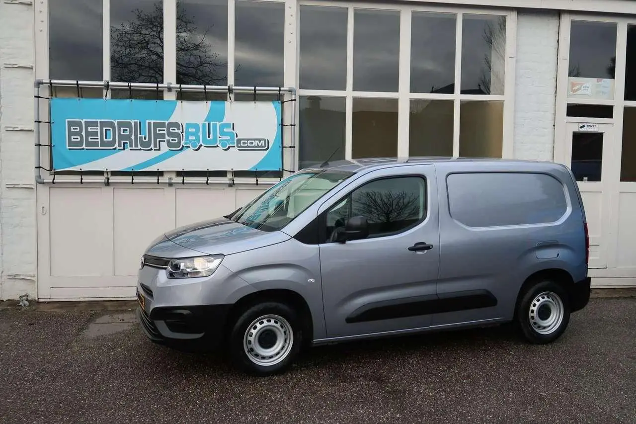 Photo 1 : Toyota Proace 2020 Diesel