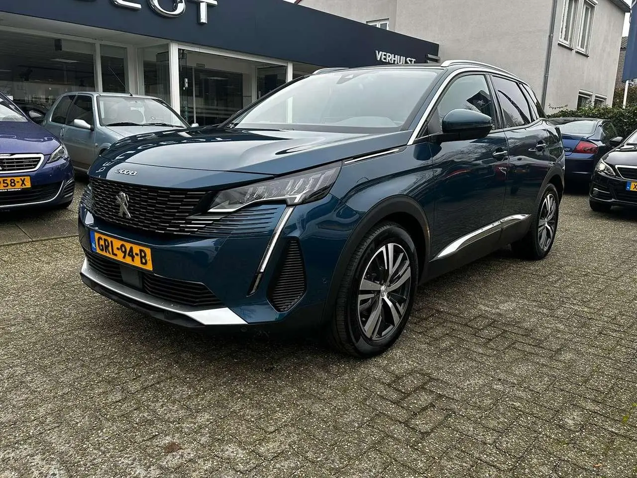 Photo 1 : Peugeot 3008 2021 Essence