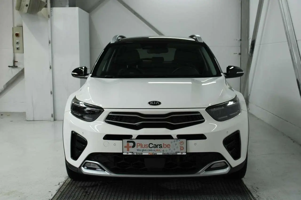 Photo 1 : Kia Stonic 2021 Petrol