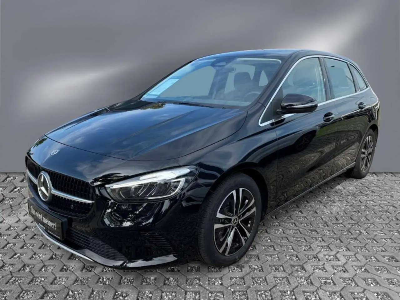 Photo 1 : Mercedes-benz Classe B 2023 Petrol