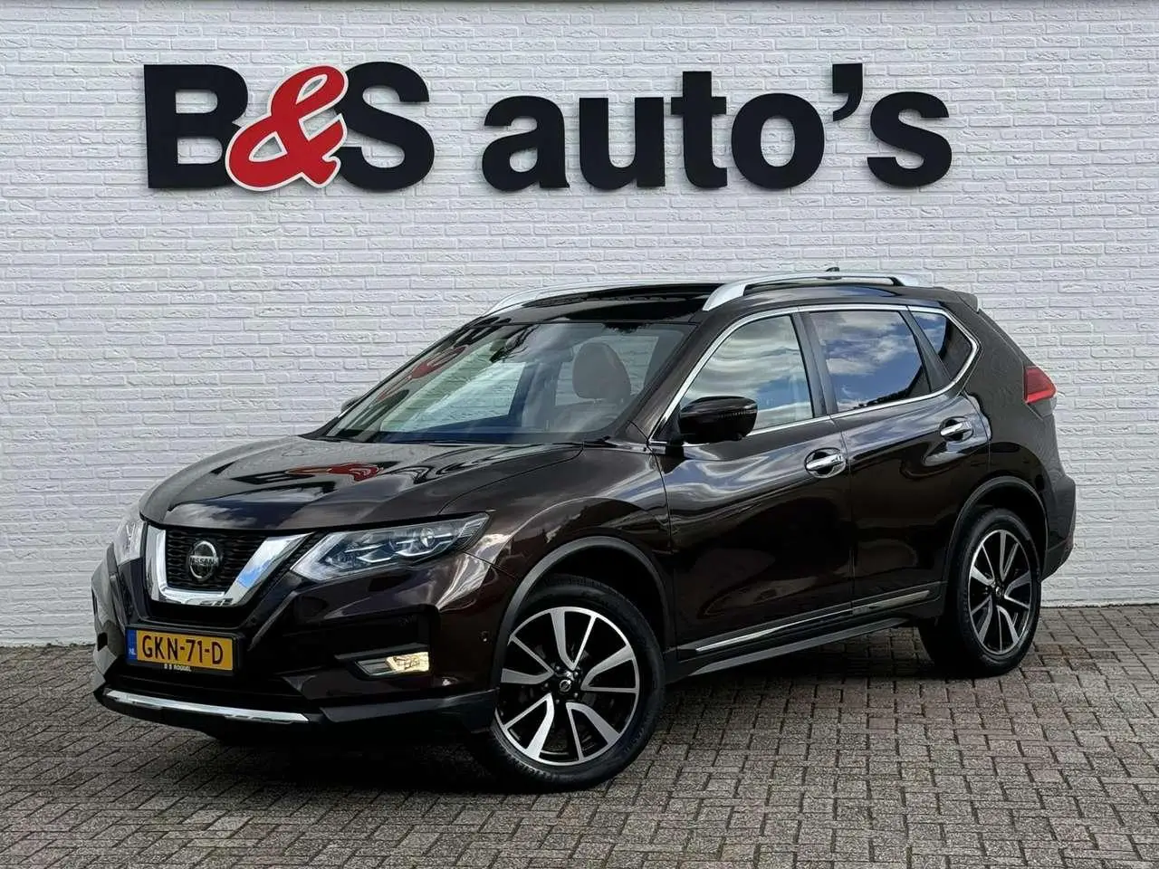 Photo 1 : Nissan X-trail 2019 Petrol