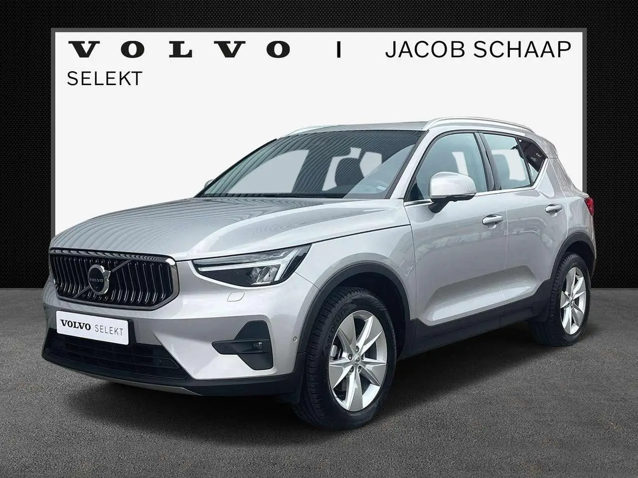 Photo 1 : Volvo Xc40 2023 Petrol