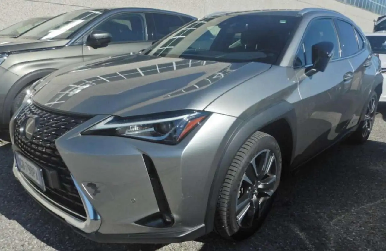 Photo 1 : Lexus Ux 2020 Hybrid