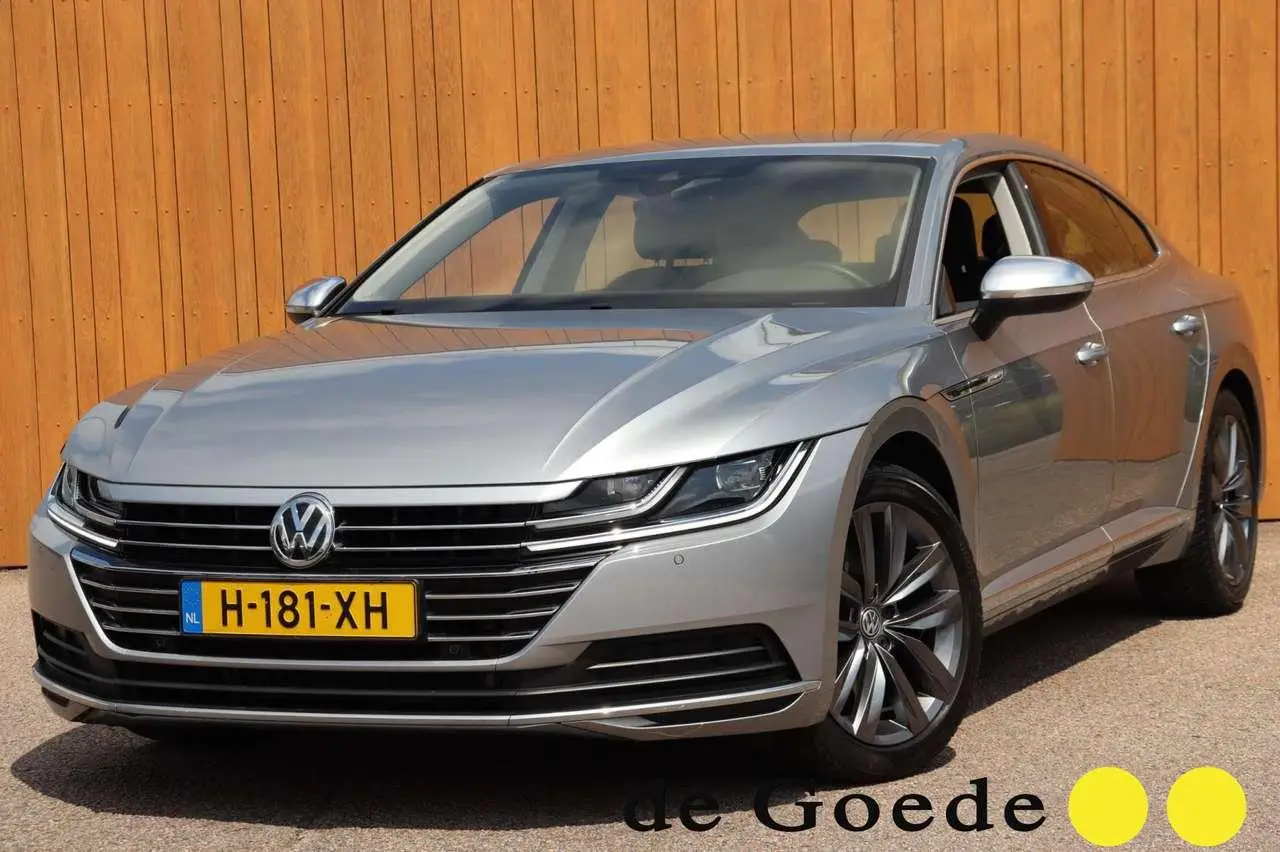 Photo 1 : Volkswagen Arteon 2020 Essence