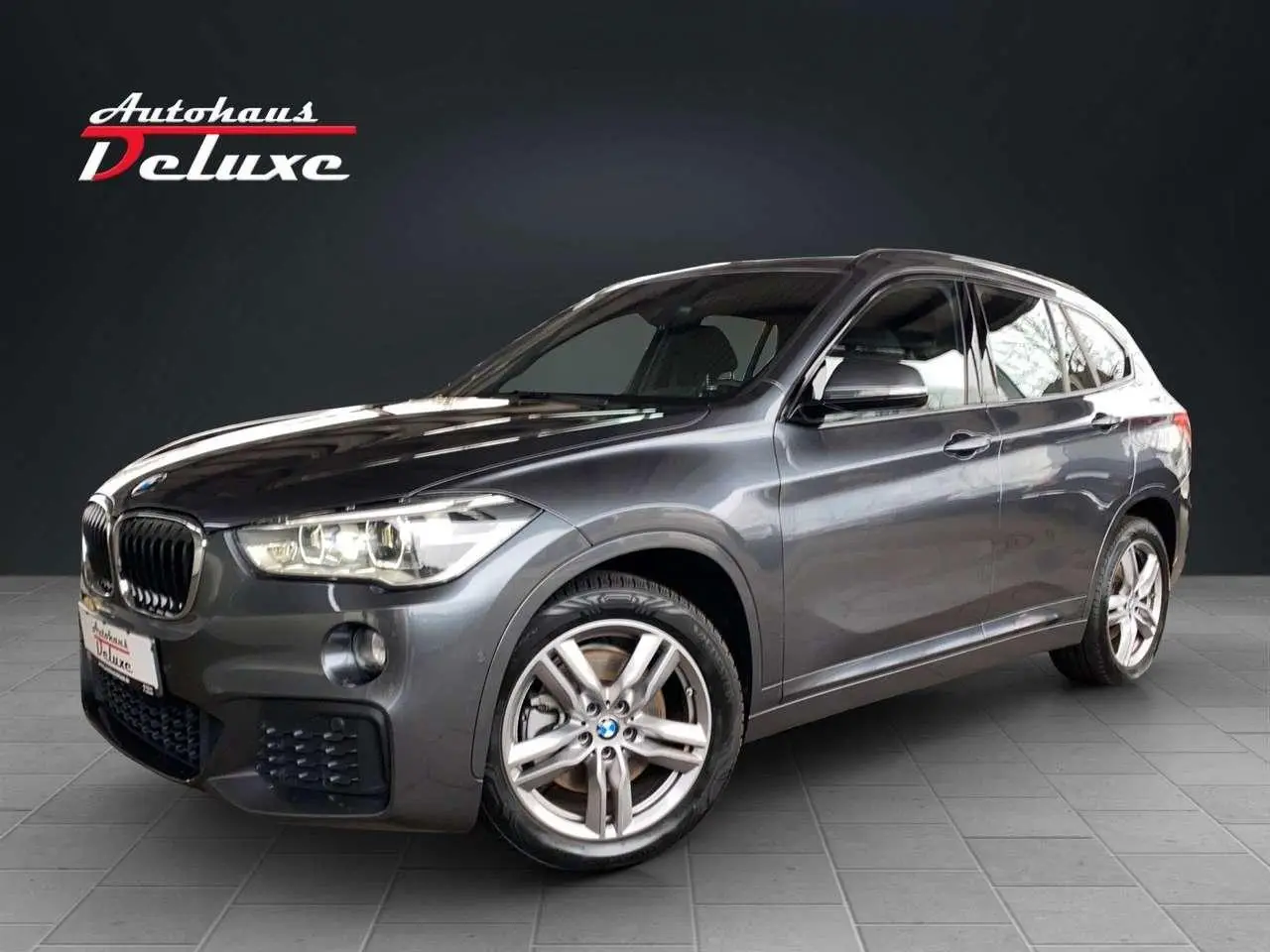 Photo 1 : Bmw X1 2017 Petrol