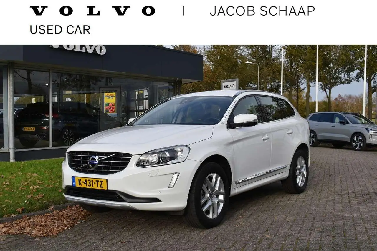 Photo 1 : Volvo Xc60 2017 Petrol