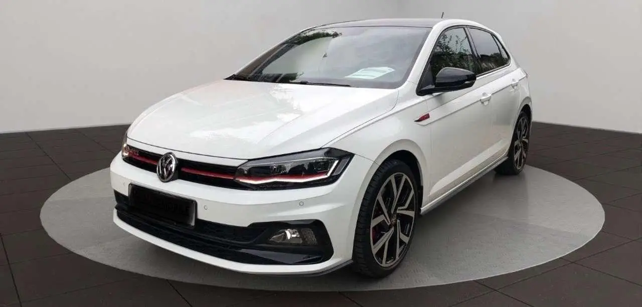 Photo 1 : Volkswagen Polo 2020 Essence