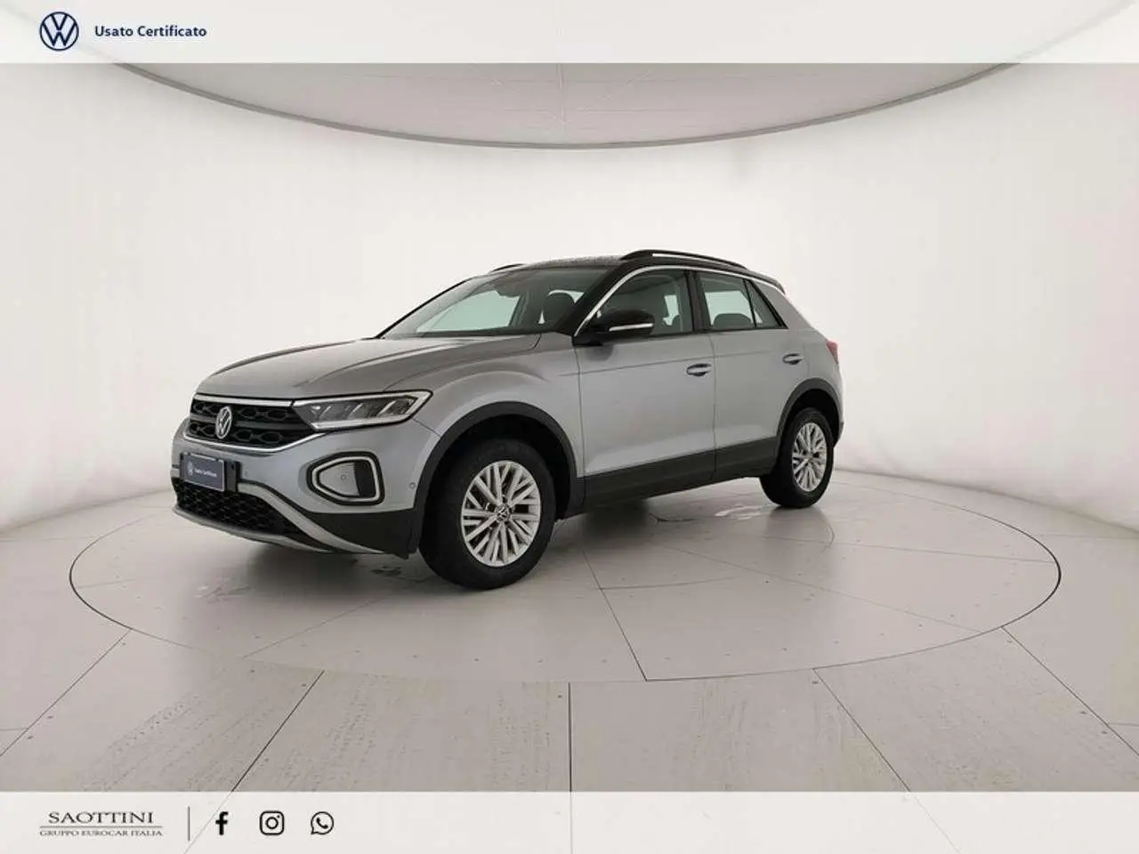 Photo 1 : Volkswagen T-roc 2023 Diesel