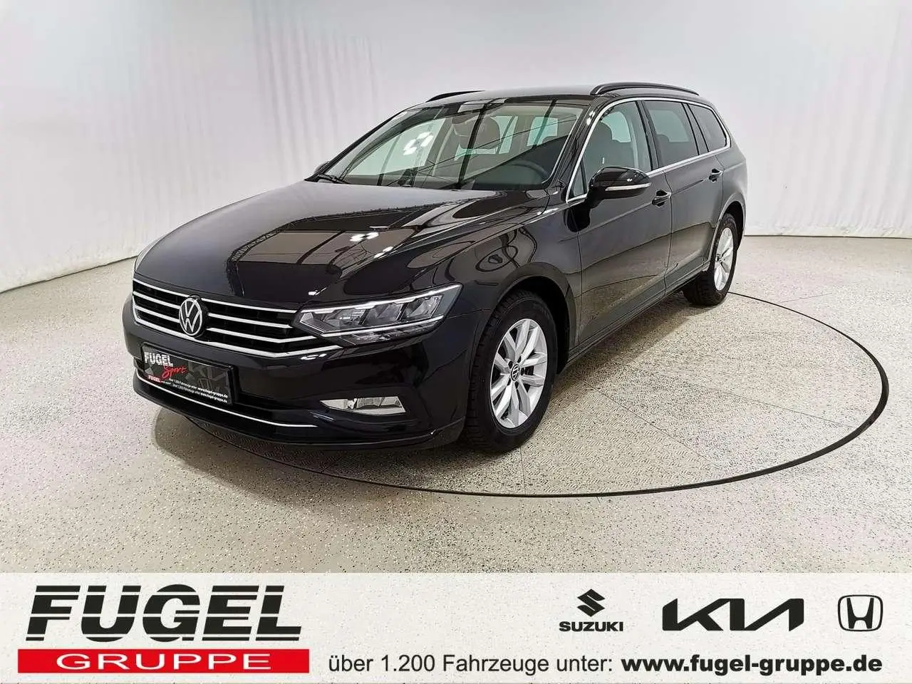 Photo 1 : Volkswagen Passat 2023 Essence