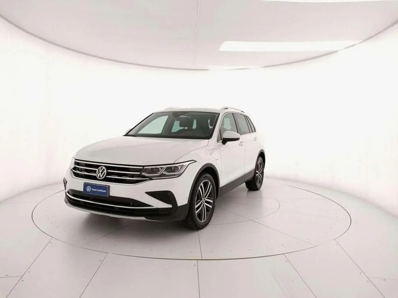 Photo 1 : Volkswagen Tiguan 2021 Hybride