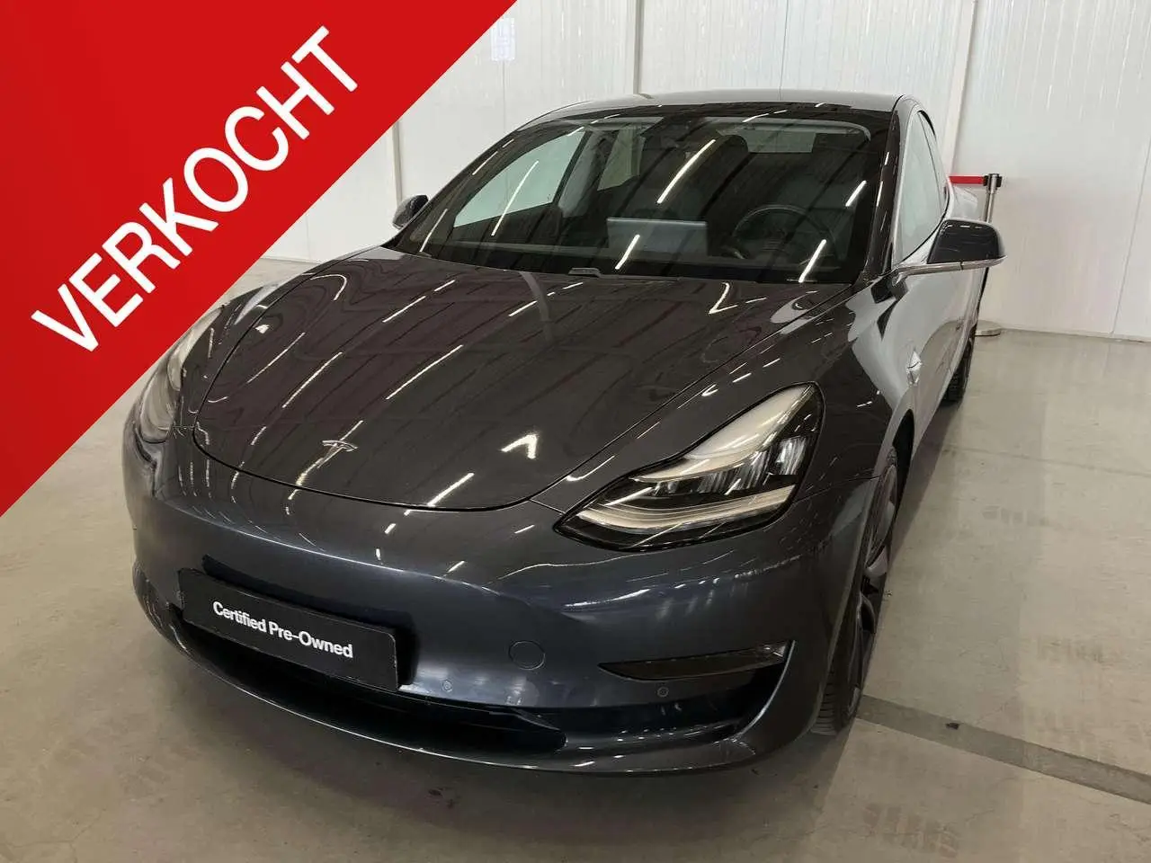 Photo 1 : Tesla Model 3 2019 Électrique