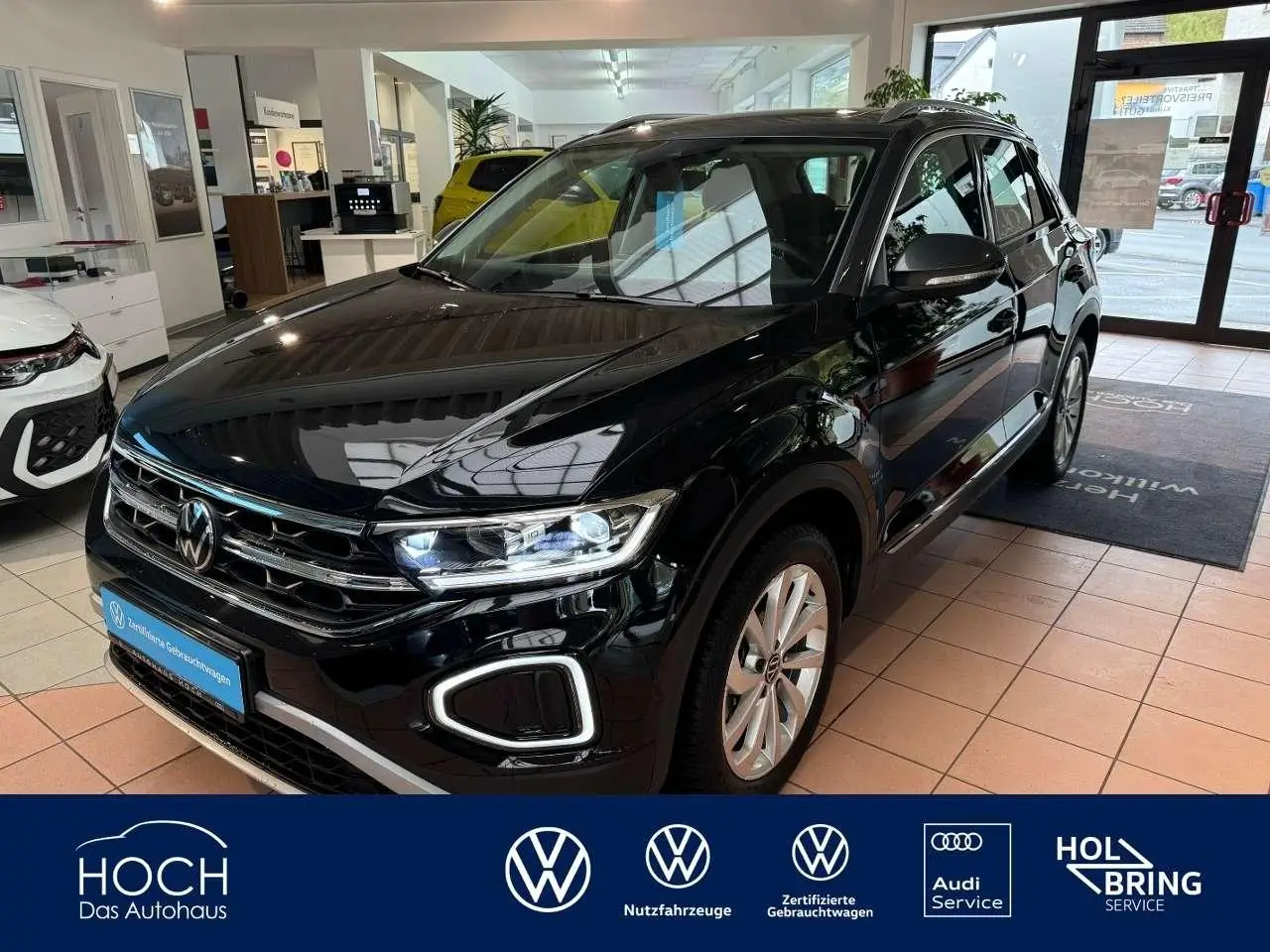 Photo 1 : Volkswagen T-roc 2023 Essence