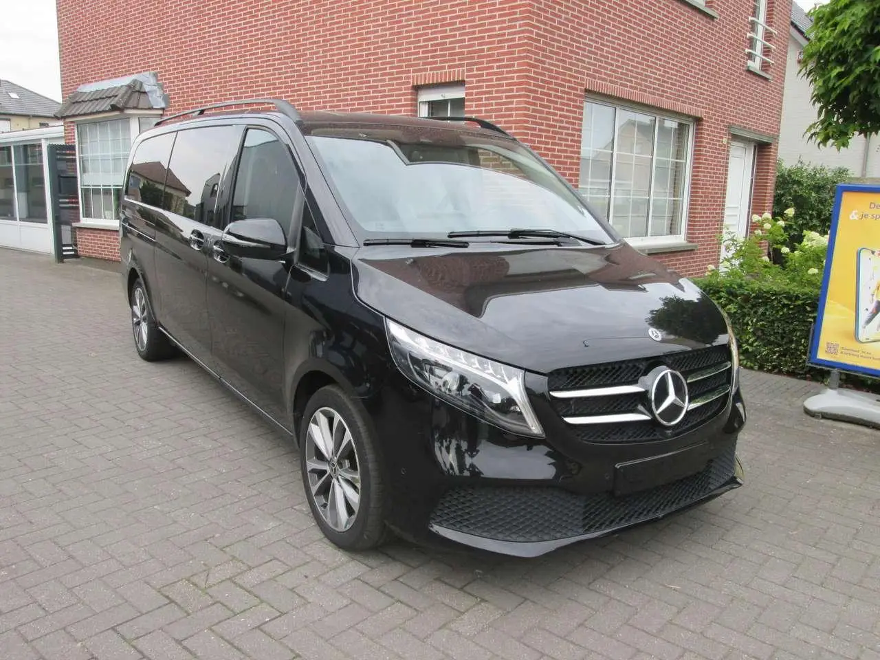 Photo 1 : Mercedes-benz Classe V 2023 Diesel