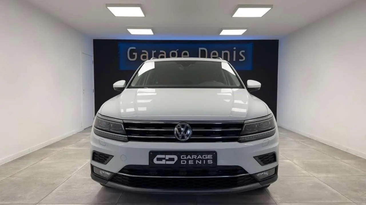 Photo 1 : Volkswagen Tiguan 2019 Essence