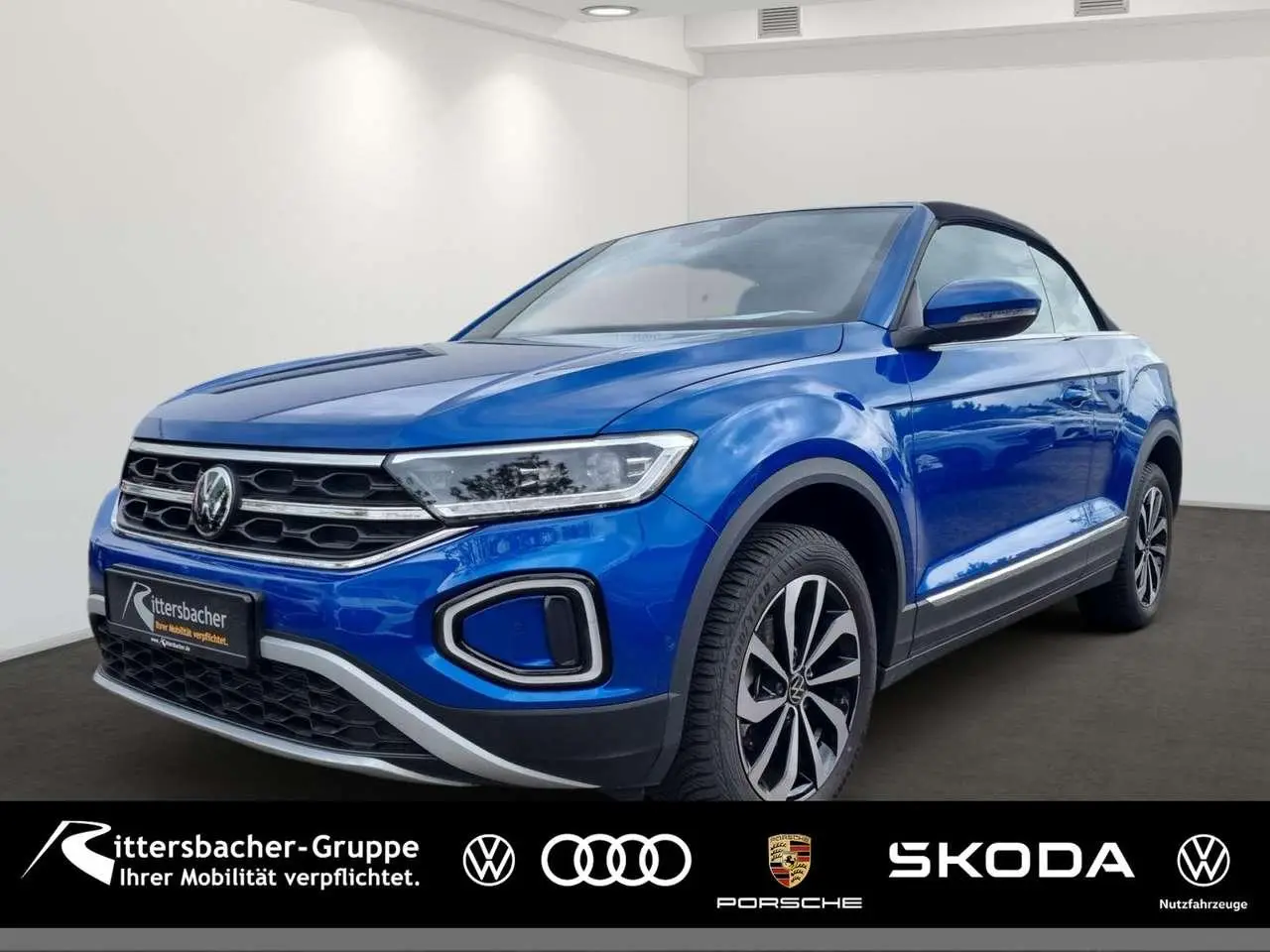 Photo 1 : Volkswagen T-roc 2023 Essence