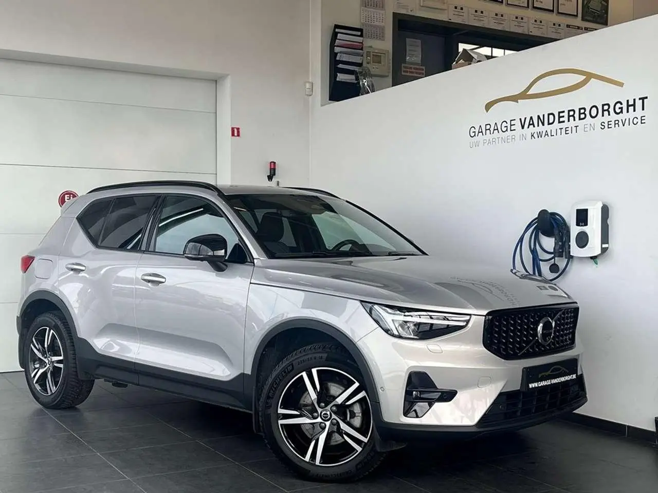 Photo 1 : Volvo Xc40 2024 Essence