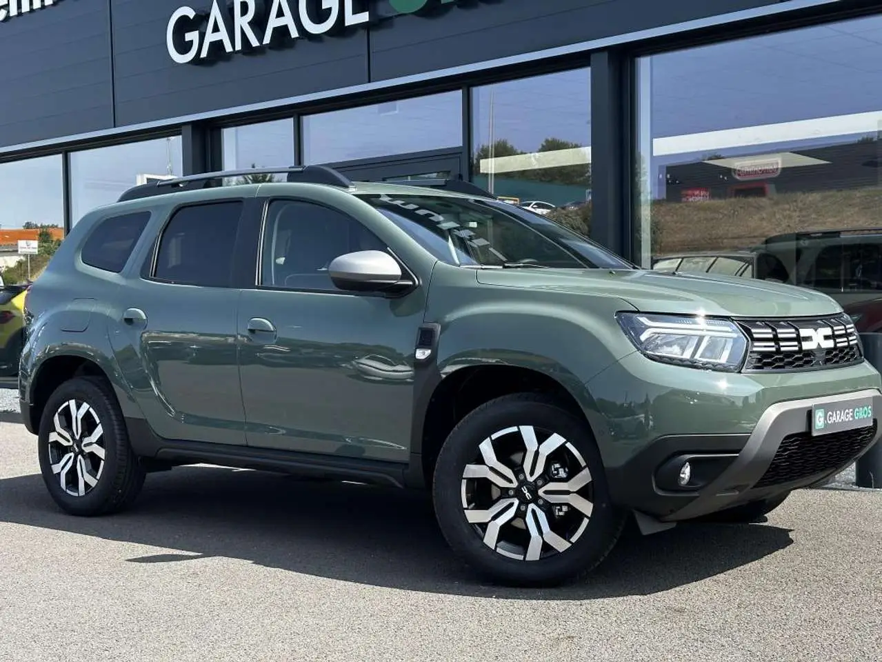 Photo 1 : Dacia Duster 2024 Essence