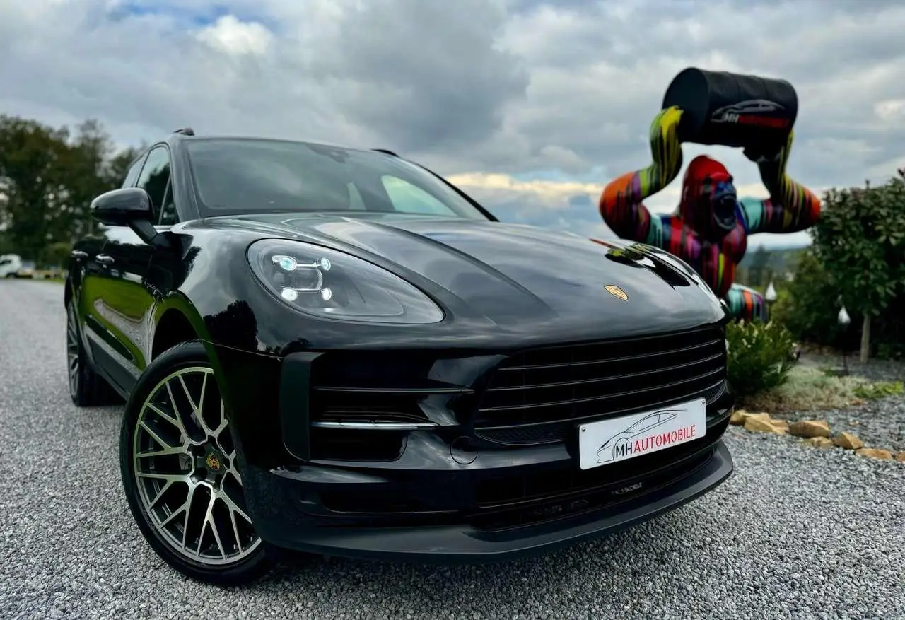 Photo 1 : Porsche Macan 2020 Essence