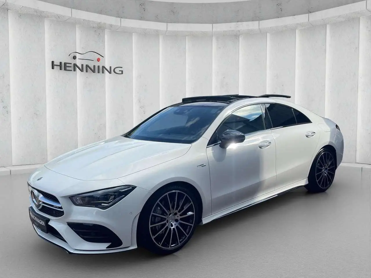 Photo 1 : Mercedes-benz Classe Cla 2023 Petrol