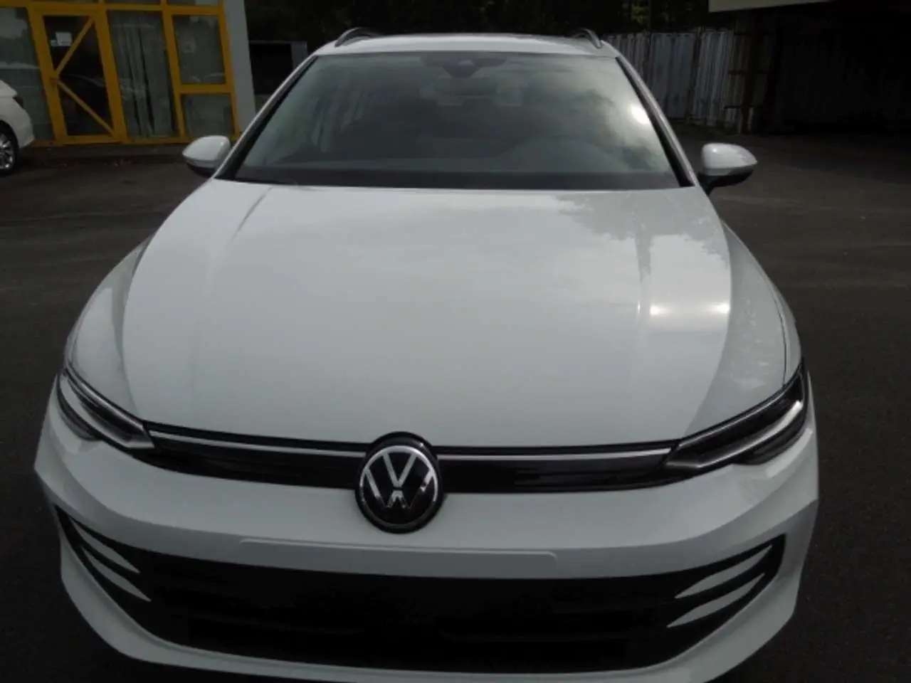 Photo 1 : Volkswagen Golf 2024 Essence