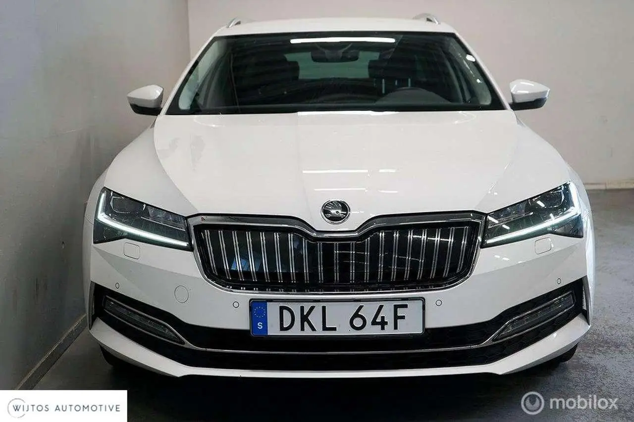 Photo 1 : Skoda Superb 2021 Hybrid