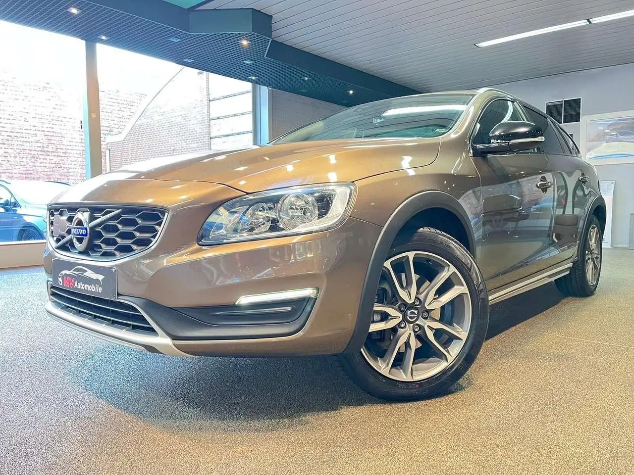 Photo 1 : Volvo V60 2018 Diesel