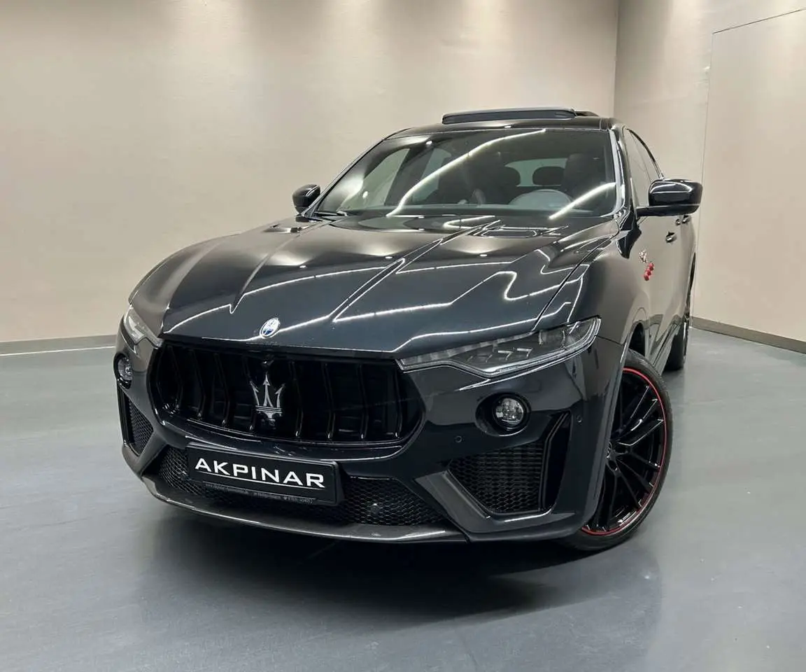 Photo 1 : Maserati Levante 2022 Petrol