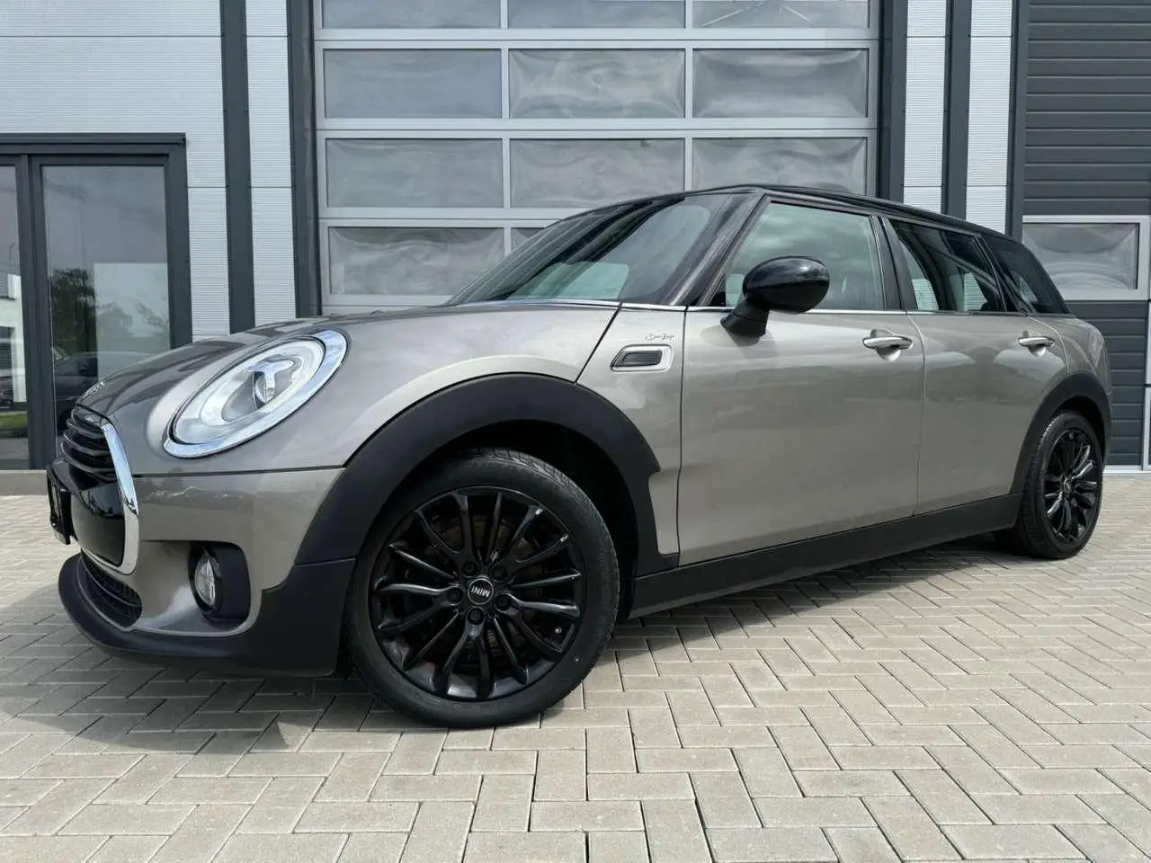 Photo 1 : Mini Cooper 2019 Petrol