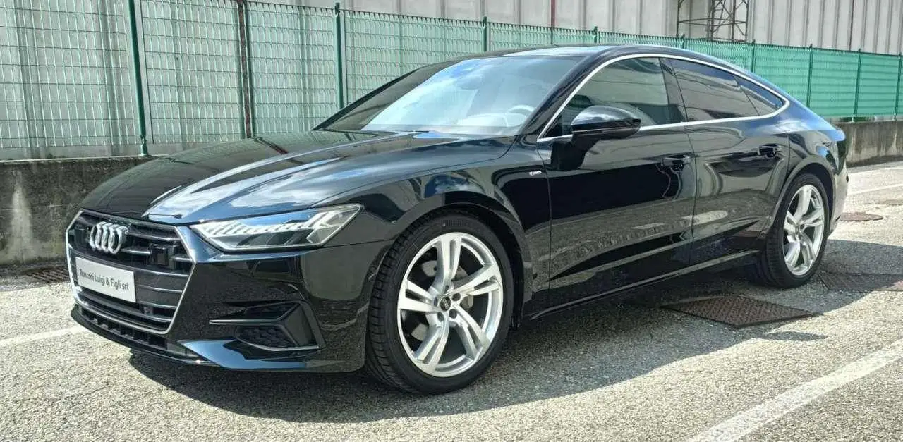 Photo 1 : Audi A7 2023 Diesel