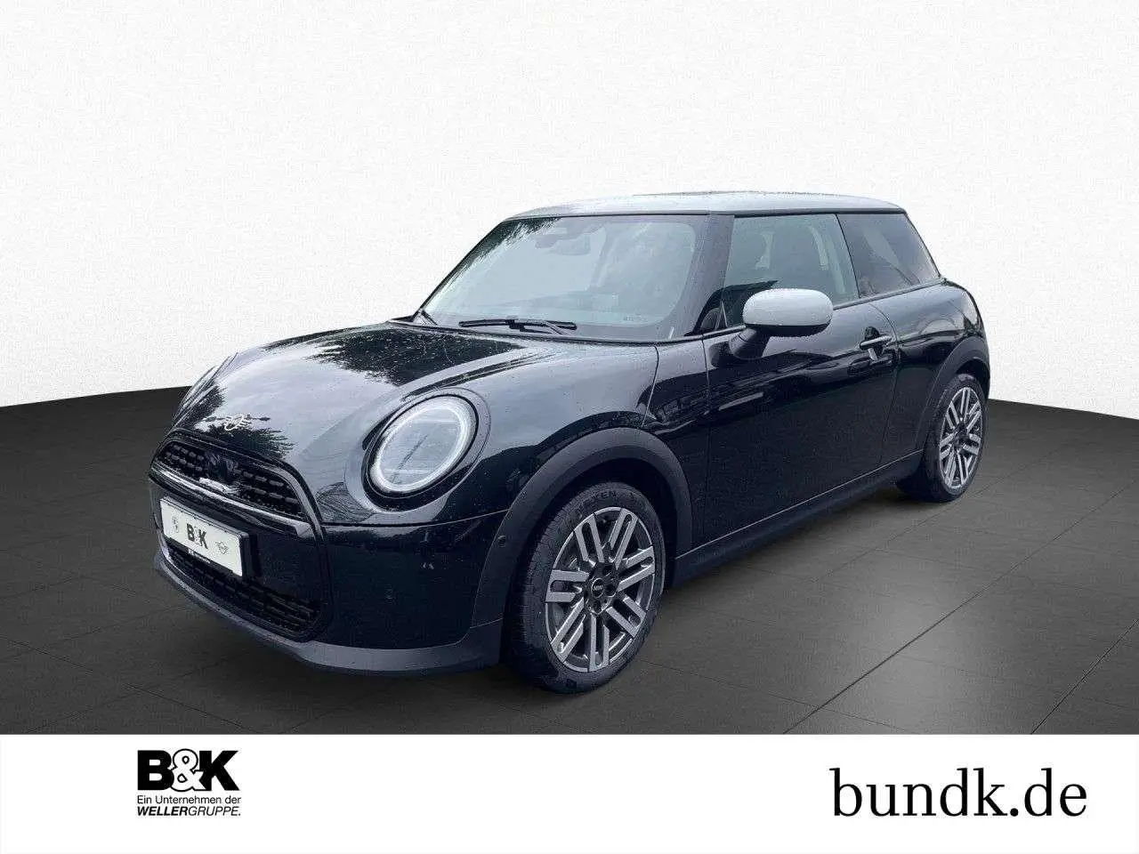 Photo 1 : Mini Cooper 2024 Petrol