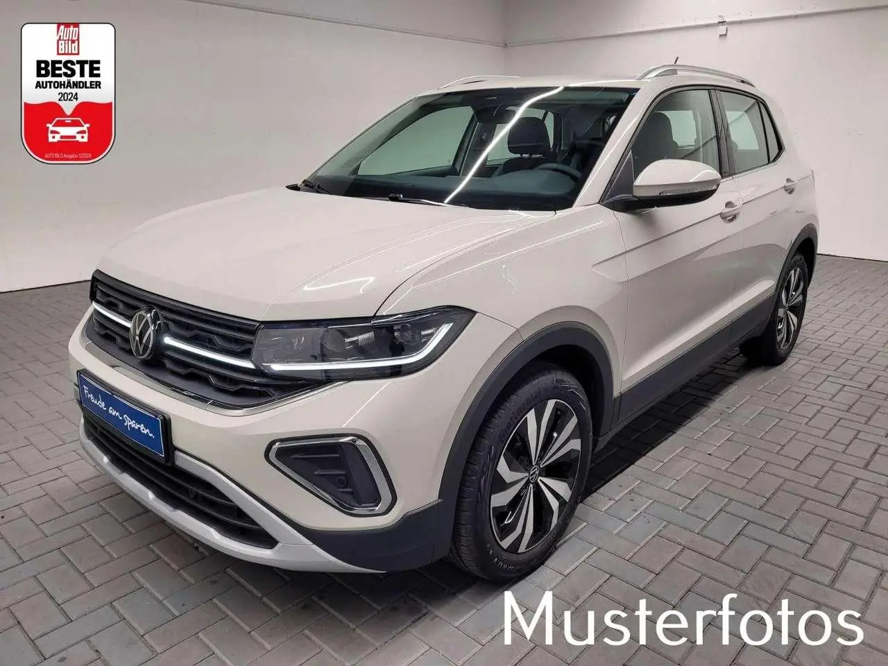 Photo 1 : Volkswagen T-cross 2024 Essence