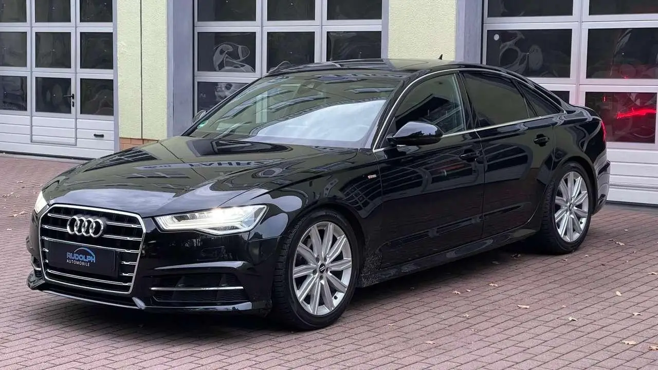 Photo 1 : Audi A6 2017 Petrol