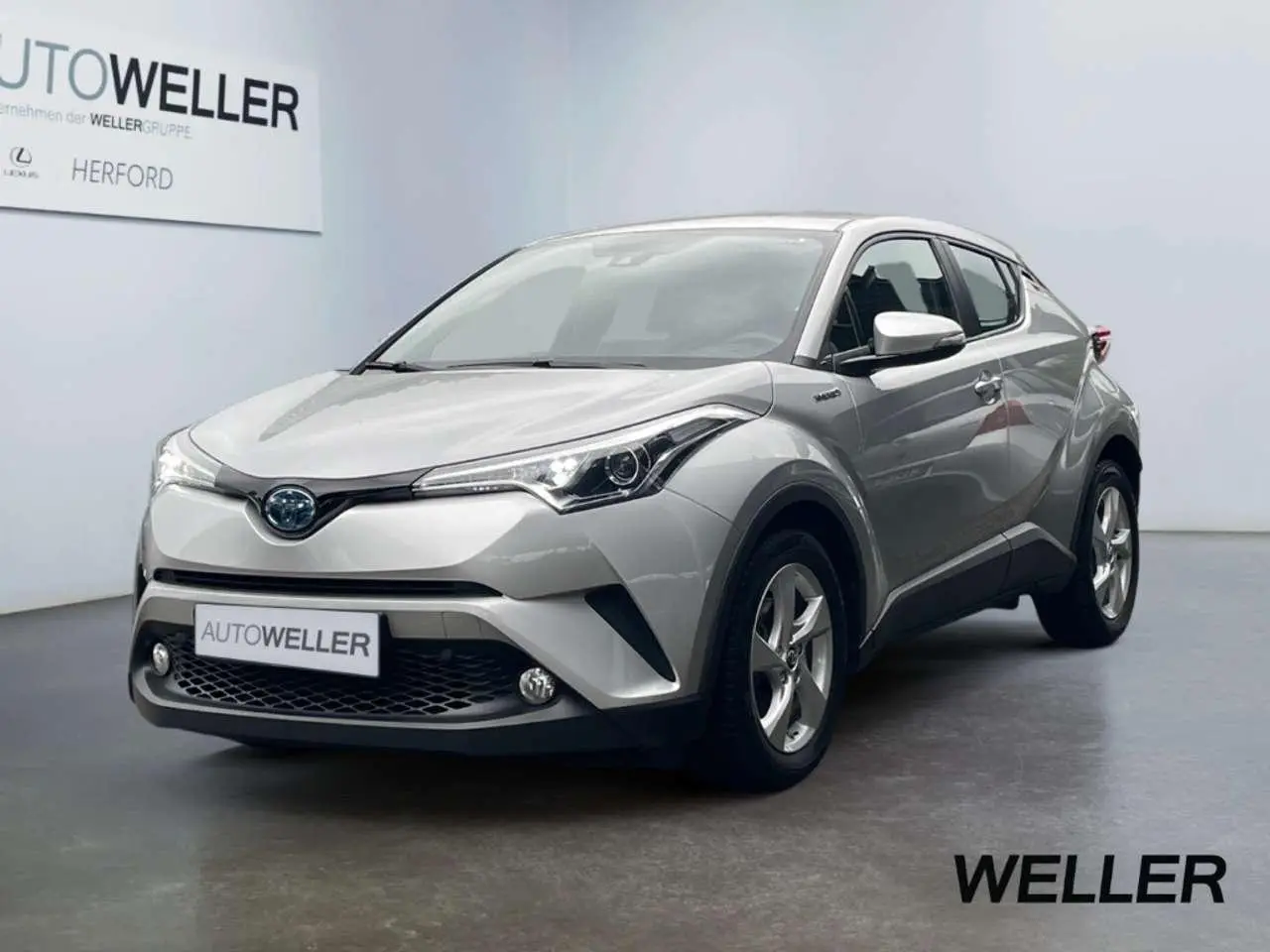 Photo 1 : Toyota C-hr 2019 Hybrid