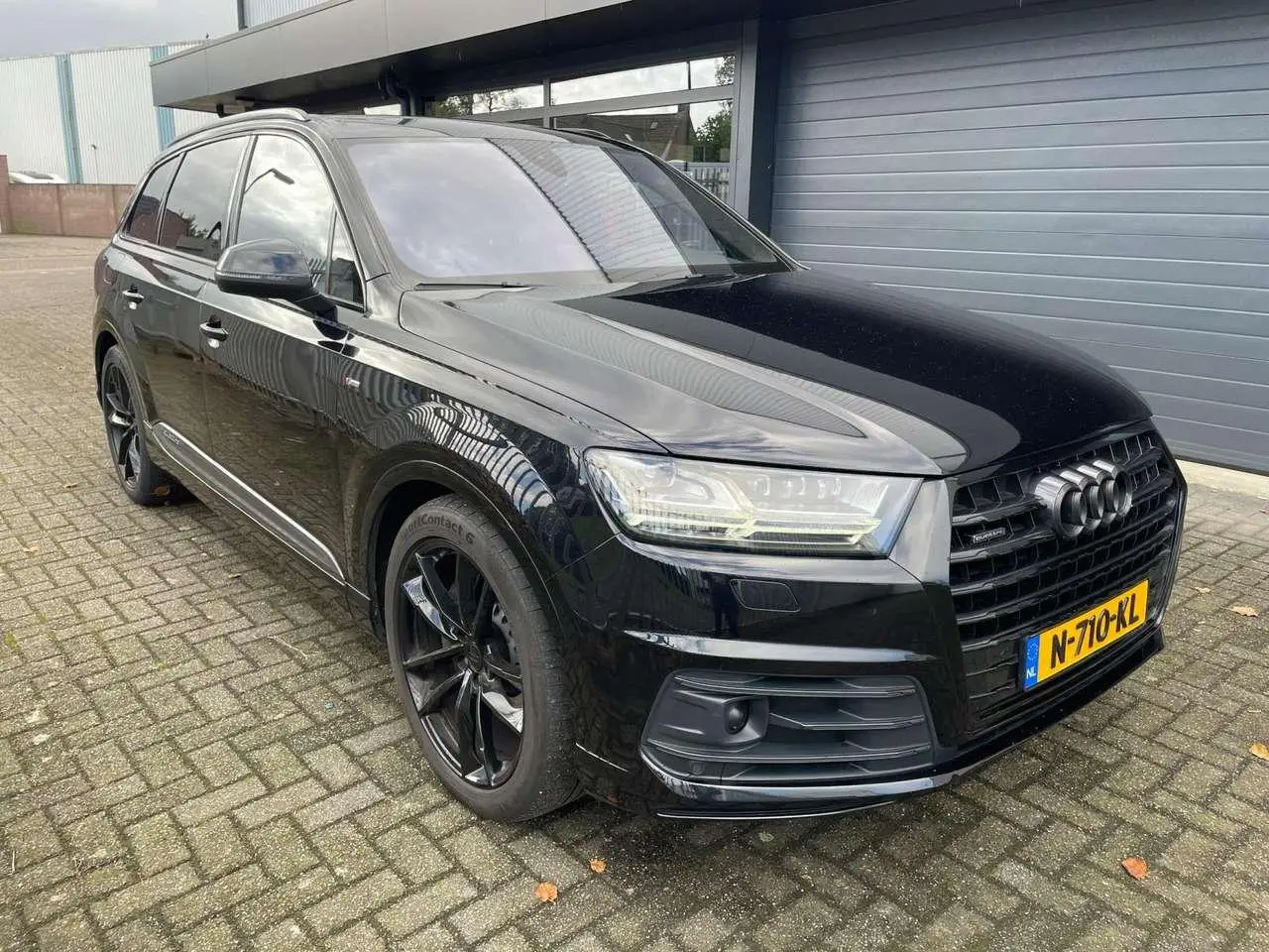 Photo 1 : Audi Q7 2016 Diesel