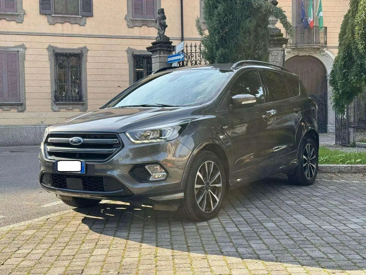 Photo 1 : Ford Kuga 2018 Diesel