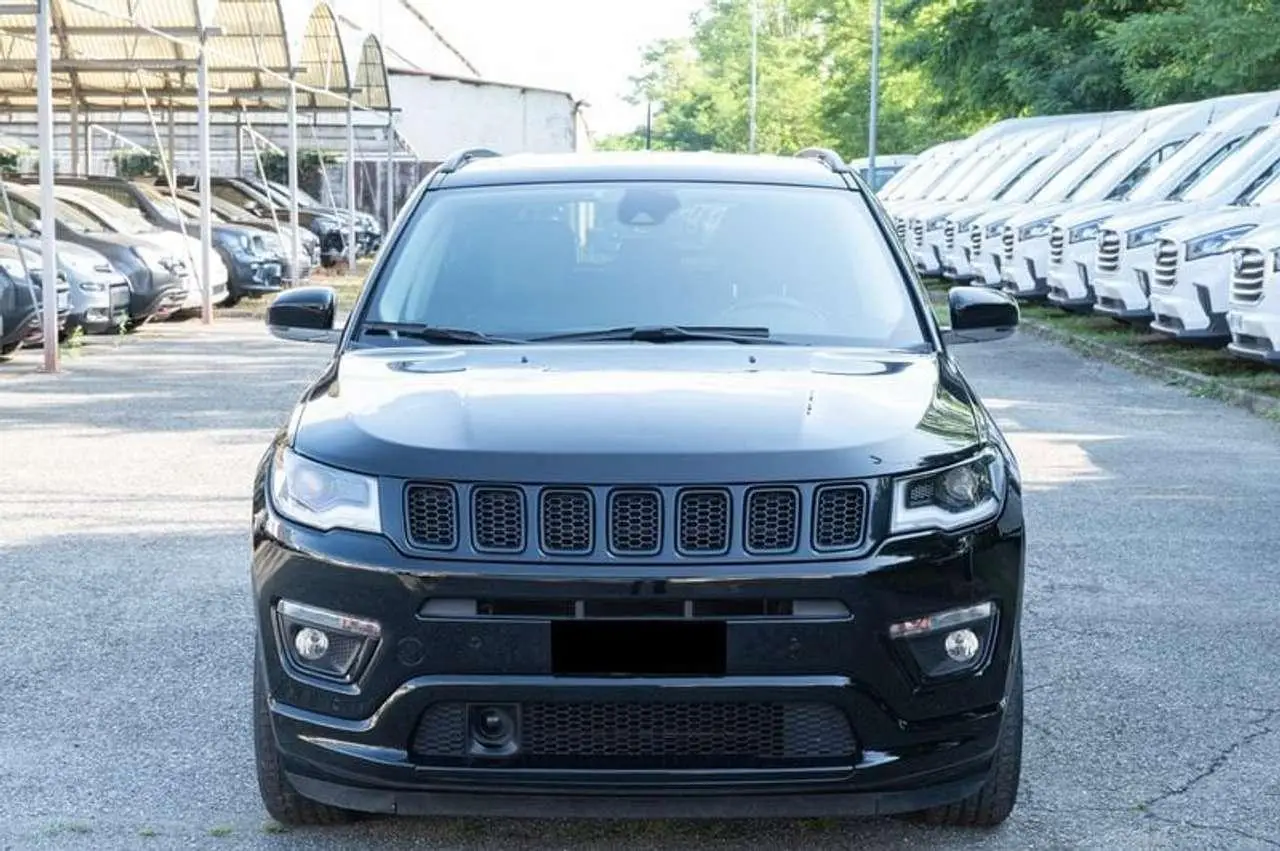 Photo 1 : Jeep Compass 2021 Petrol