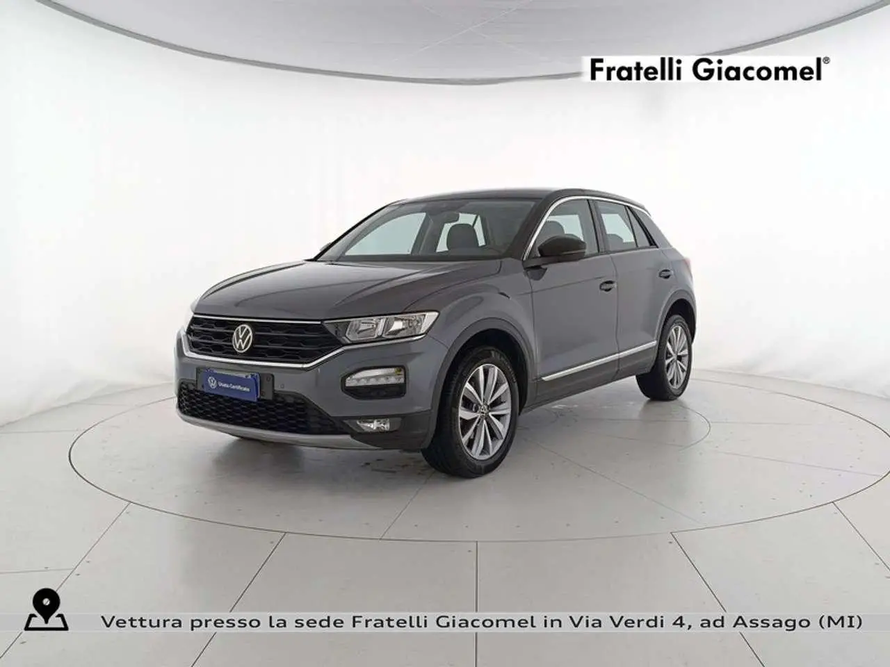 Photo 1 : Volkswagen T-roc 2021 Essence