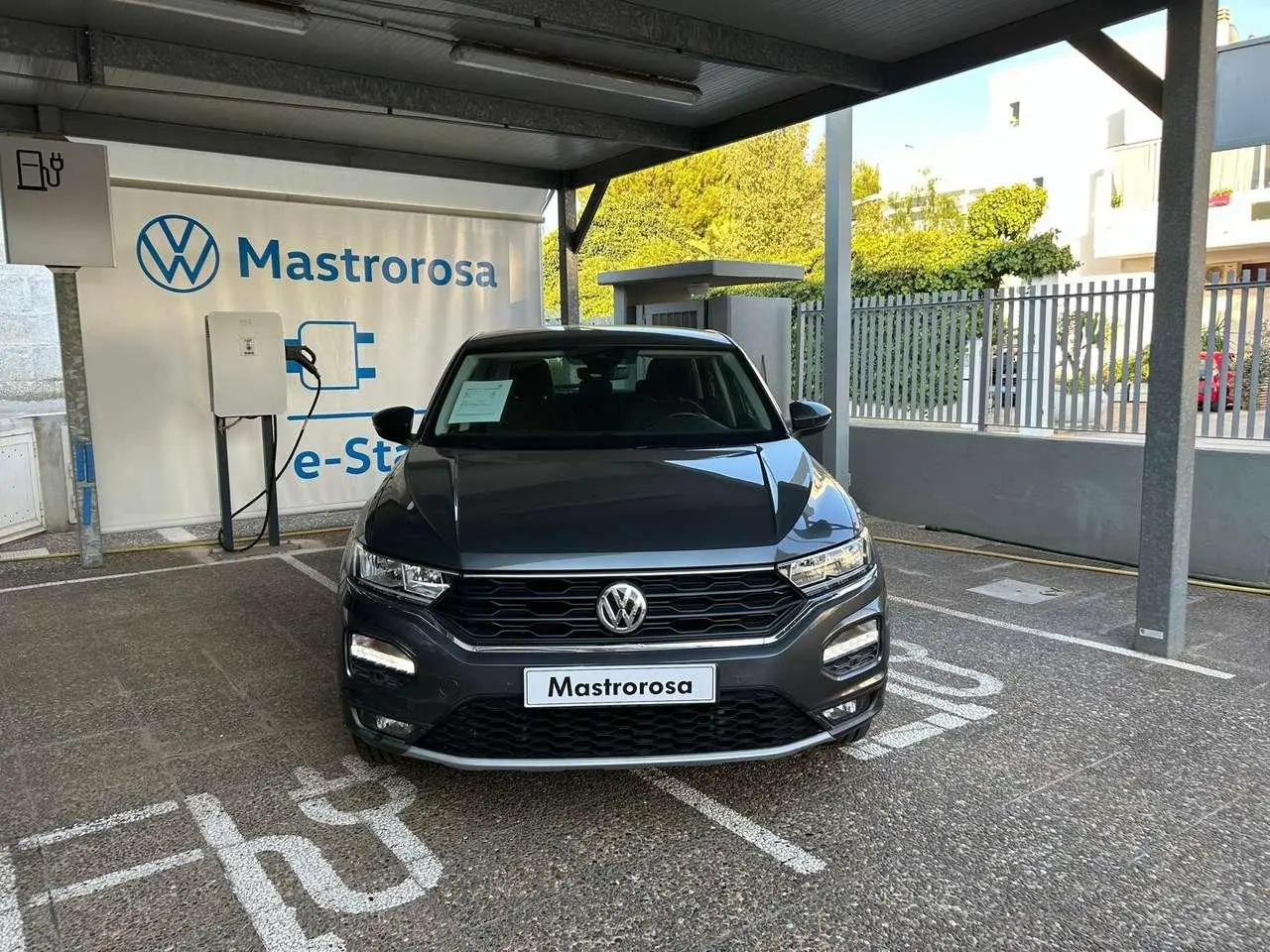 Photo 1 : Volkswagen T-roc 2020 Diesel