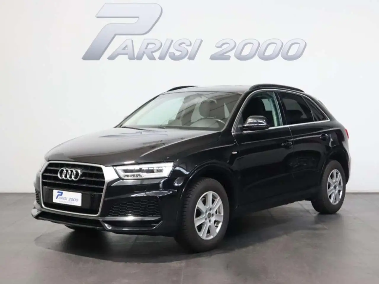 Photo 1 : Audi Q3 2017 Petrol