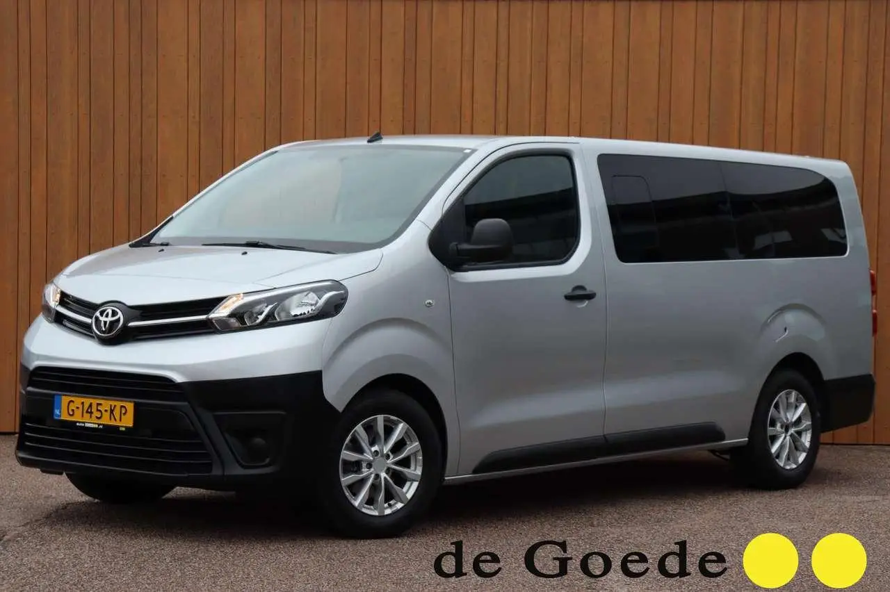 Photo 1 : Toyota Proace 2019 Diesel