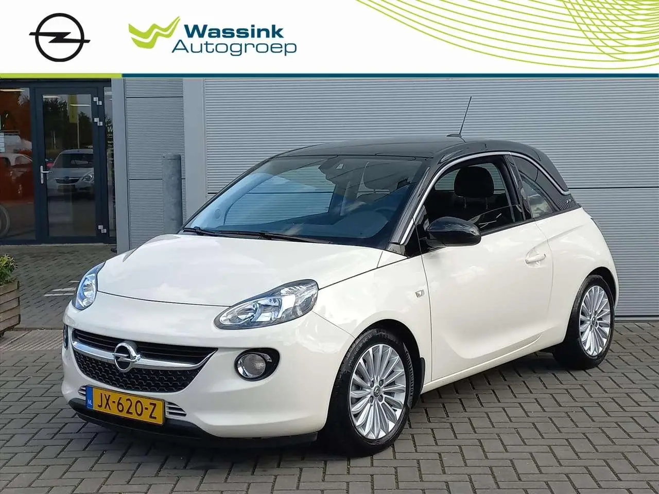 Photo 1 : Opel Adam 2016 Petrol